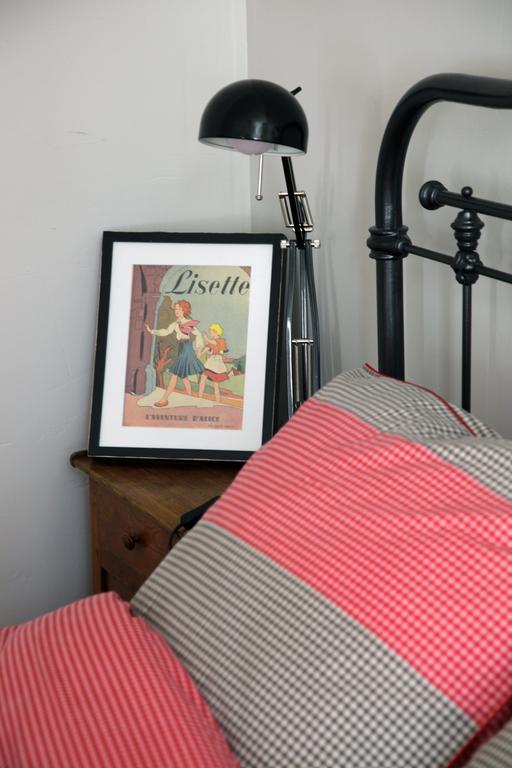 La Bonne Ecole Bed and Breakfast Les Landes-Genusson Kamer foto